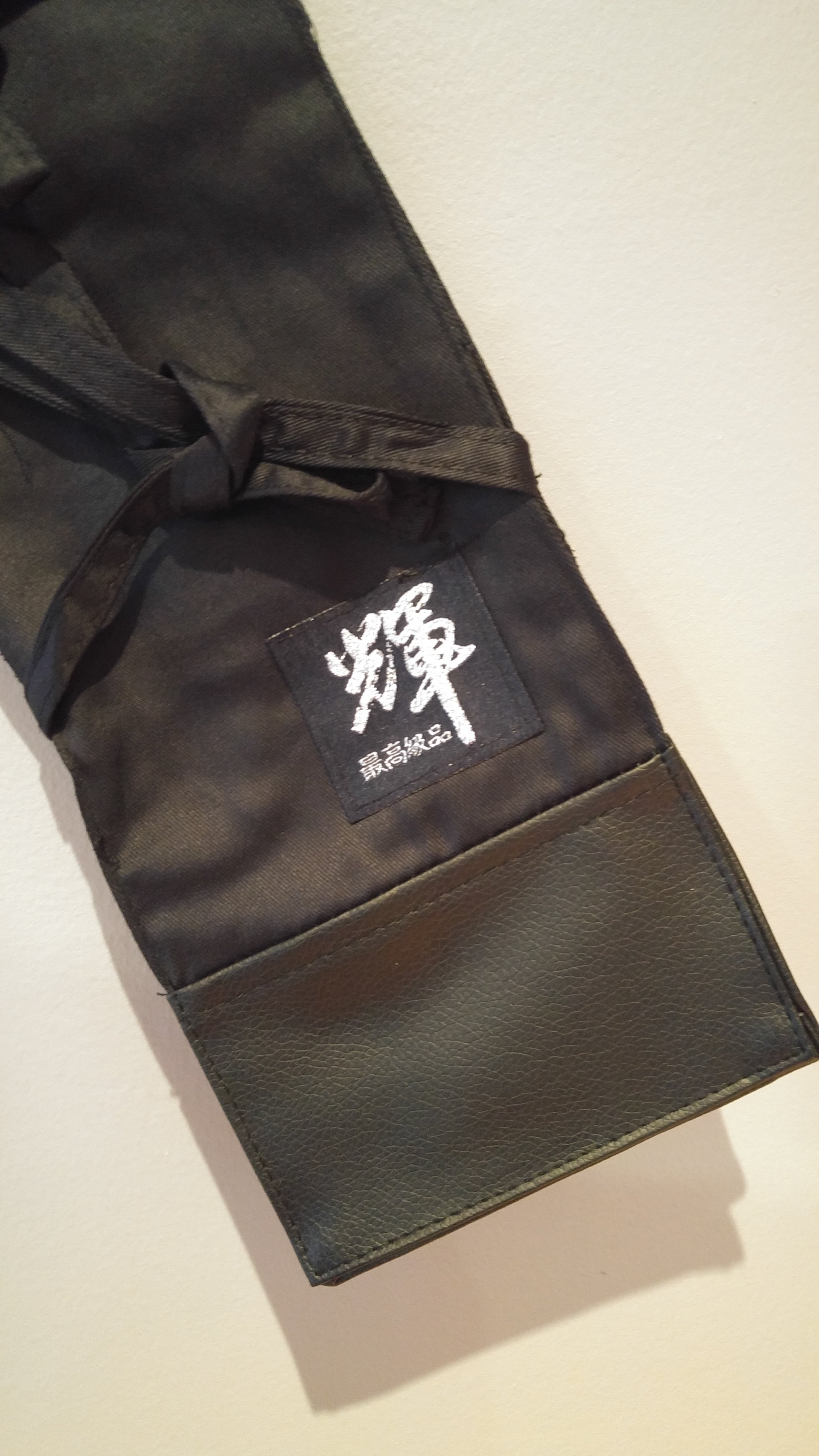 Extra-large Synthetic Leather Carry Bag - Kendo